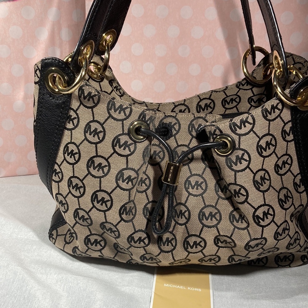 Michael Kors Monogram Ludlow